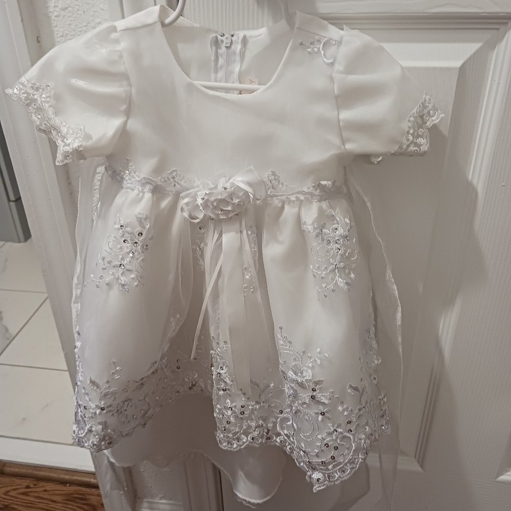 A NICE FOWER GIRL DRESS